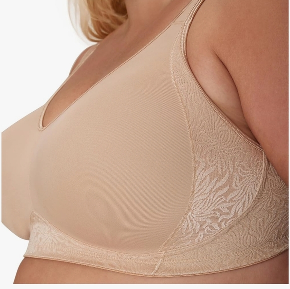 Playtex Wireless bras, breathable, support on sides&back,white & beige, 46DD. - Picture 5 of 16